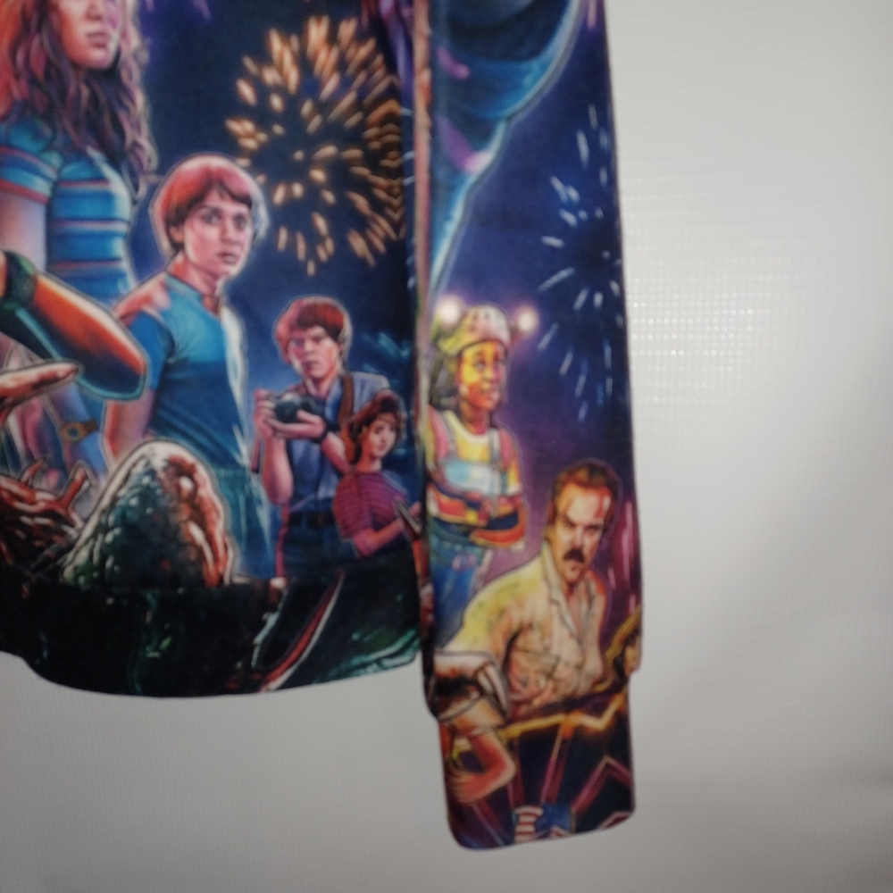 Stranger Things 3 Colorful Graphic Hoodie Great Graphics All Over Awesome - Picture 11 of 12